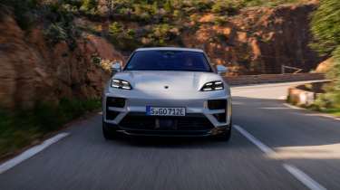 Porsche Macan Electric – front
